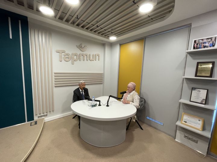 ФӘРИТ МӨХӘММӘТШИН "ТӘРТИП" РАДИОСЫН ТЫҢЛЫЙМЫ?